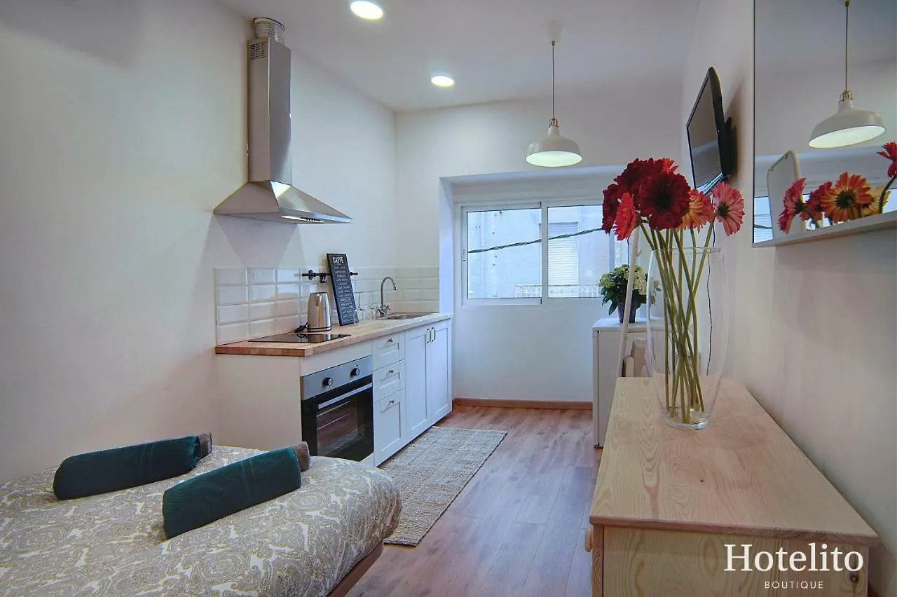 *** Ξενοδοχείο με διαμερίσματα Hotelito Boutique Badalona. Ισπανία